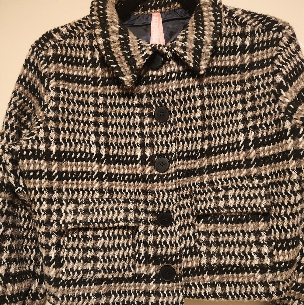 NWT Stylish Black, Tan & White Kids Jacket Girls Size M(10) - Picture 8 of 11